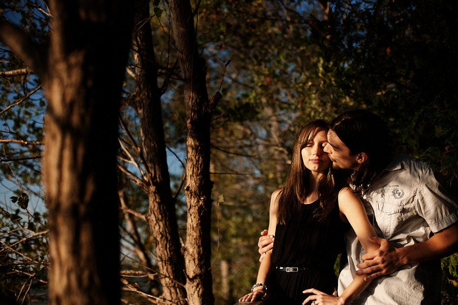 Toronto wedding photojournalist shoots a romantic engagement session