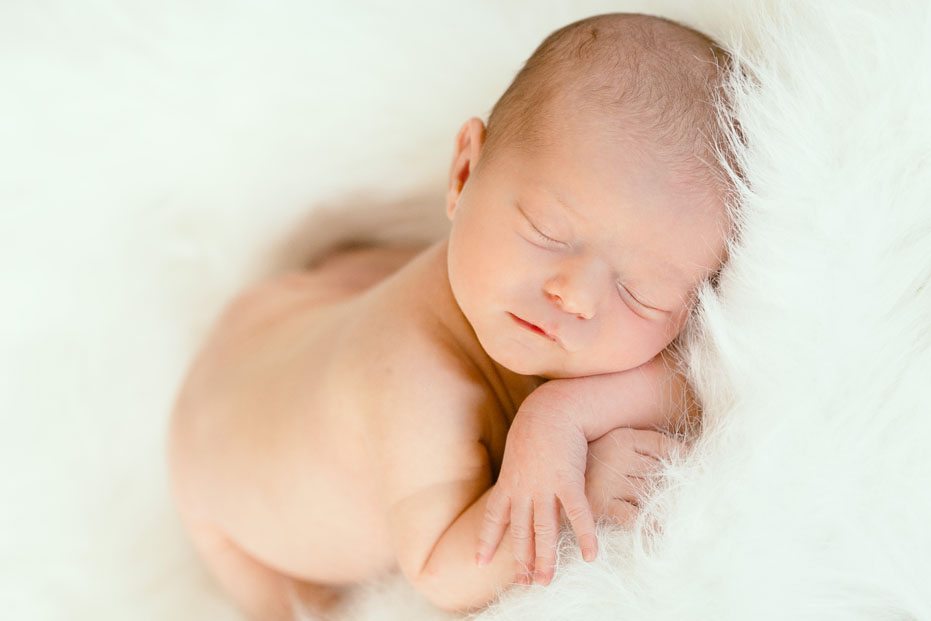newborn baby photographer in Kitchener-Waterloo